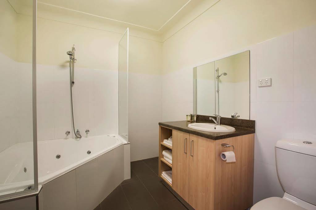 Nightcap At Ocean Beach Hotel Umina Beach Exterior photo
