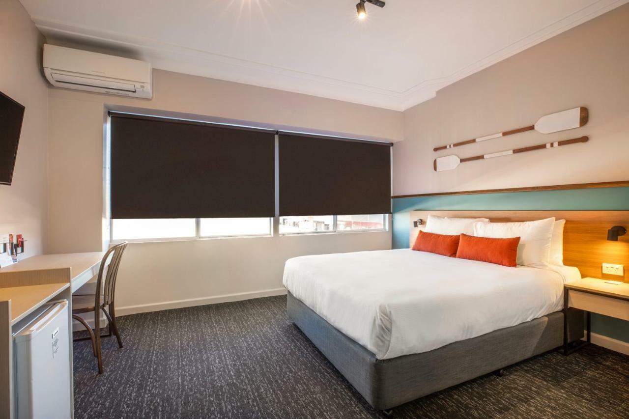 Nightcap At Ocean Beach Hotel Umina Beach Exterior photo